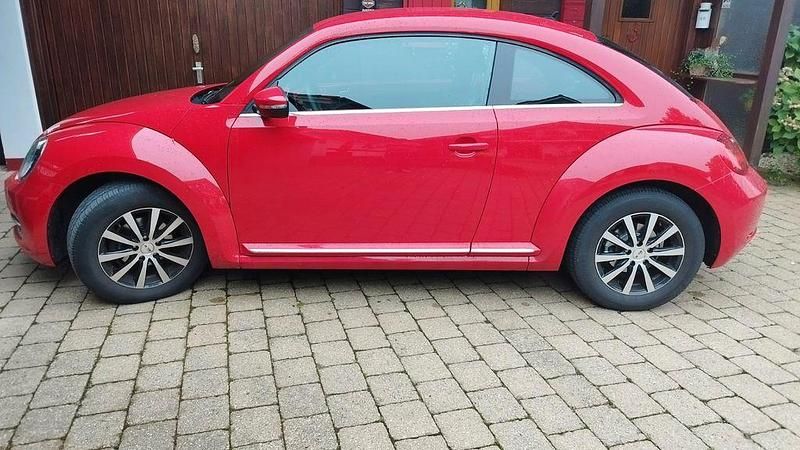 Rot Gebraucht 2012 VW Beetle | 9.999 € (Fairer Preis) - Bild 1/4