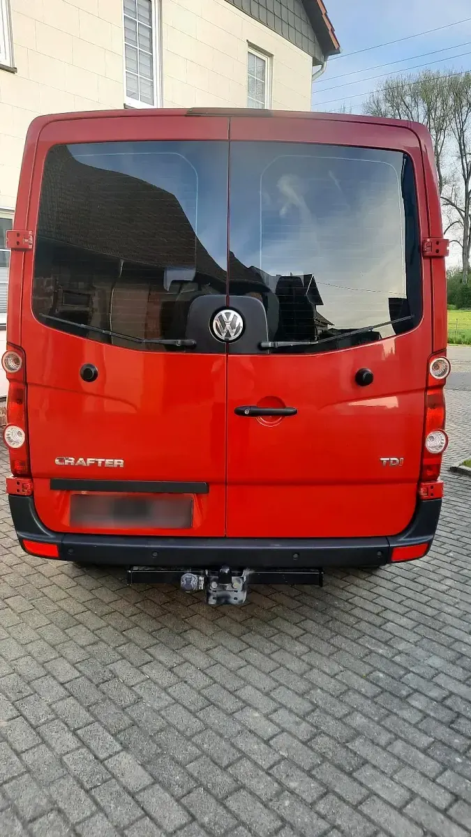 Gebraucht VW Crafter 136 PS (100 kW) 2016 Rot Van