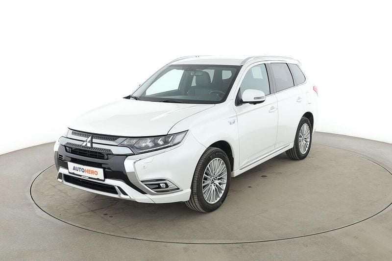Gebraucht Mitsubishi Outlander P-HEV Edition 2018 Weiß SUV