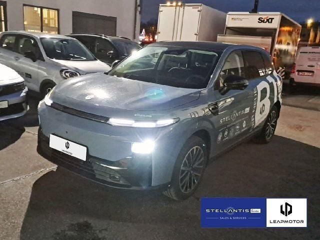 Gebraucht Leapmotor B10 160 kW (218 PS) 2025 Blau SUV