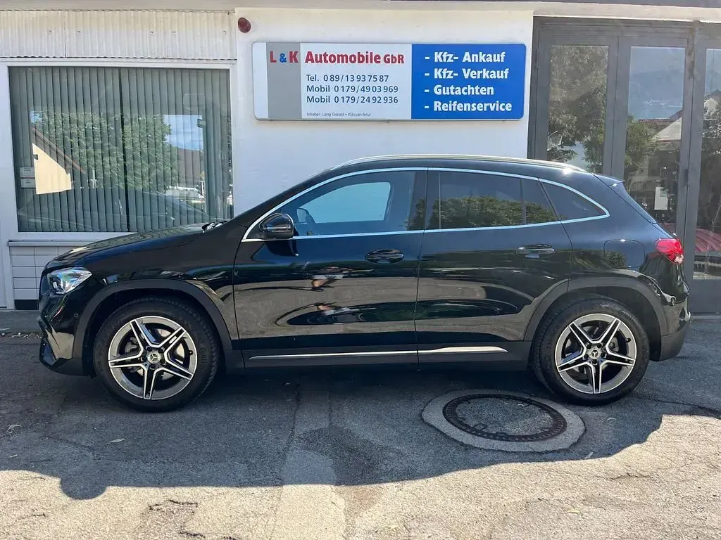 Gebraucht Mercedes GLA250 AMG 160 PS (117 kW) 2021 Schwarz SUV