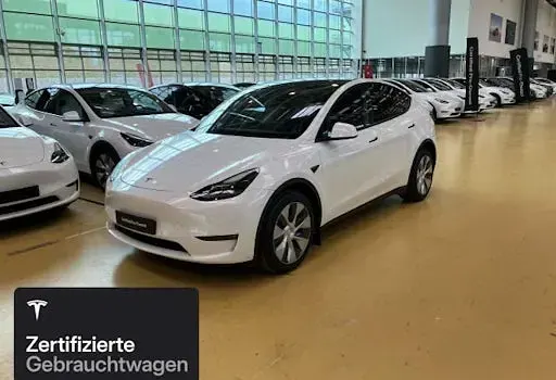 Gebraucht Tesla Model Y 273 kW (372 PS) 2022 Weiß SUV