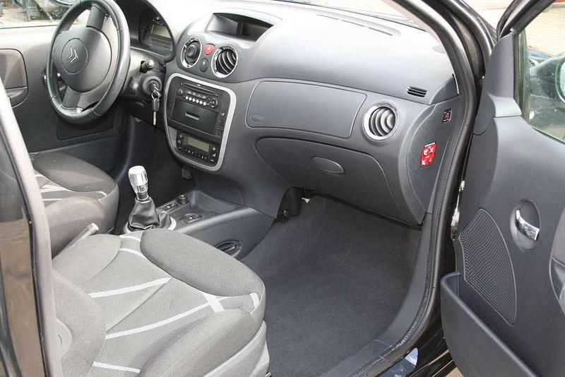 Gebraucht Citroën C2 VTR Sport 60 PS (44 kW) 2008 Lack onyx schwarz Kleinwagen