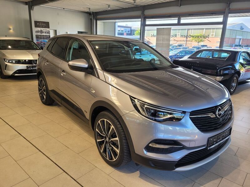 Grau kontrast grau metallic Gebraucht 2021 Opel Grandland X Exklusiv SUV | 22.800 € (Guter Preis) - Bild 1/4