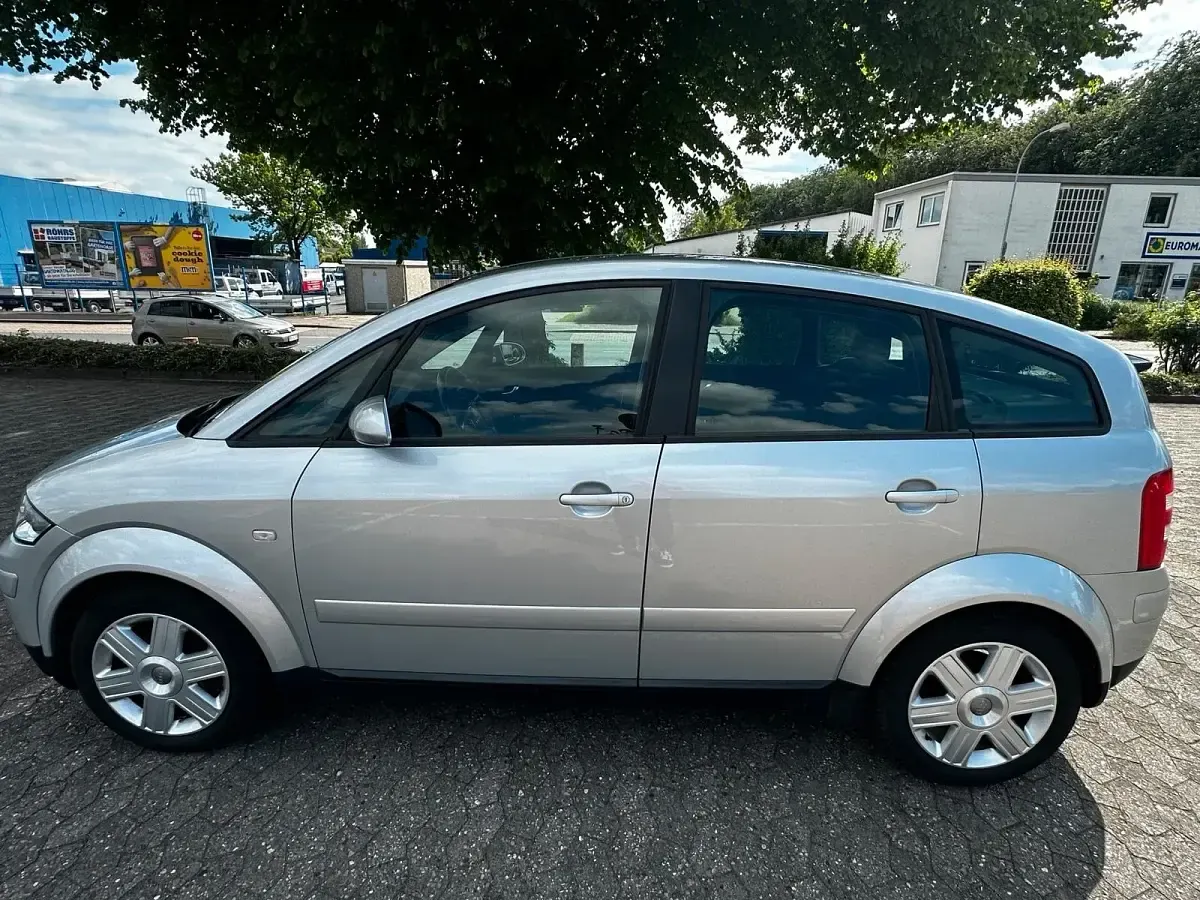Gebraucht Audi A2 75 PS (55 kW) 2002 Grau Kleinwagen