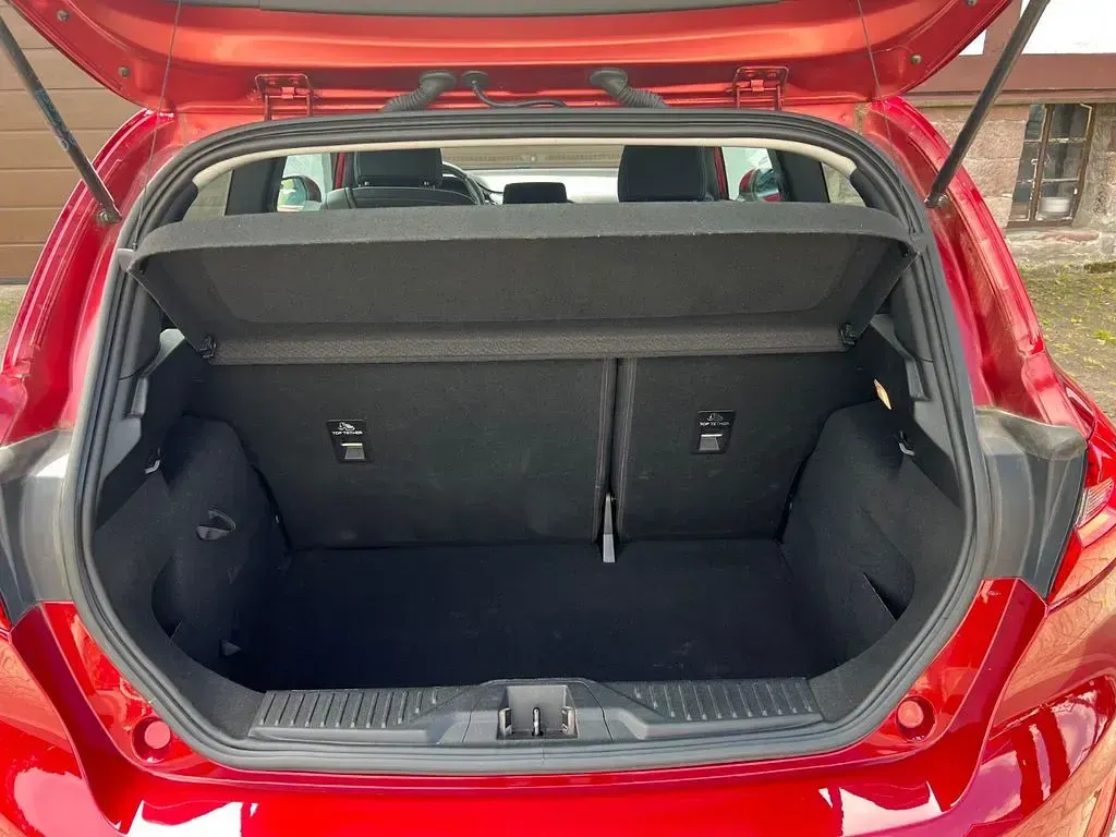 Gebraucht Ford Fiesta Titanium 101 PS (74 kW) 2018 Rot Kleinwagen