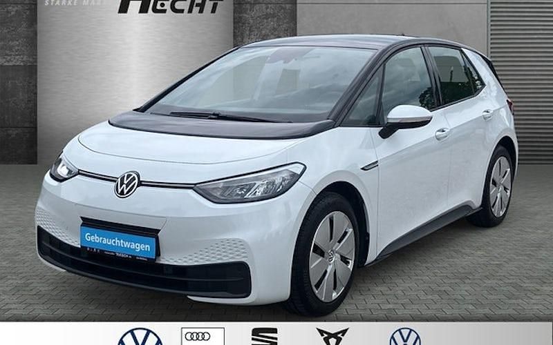 Weiß Gebraucht 2021 VW ID.3 Pro Kleinwagen | 19.970 € (Fairer Preis) - Bild 1/4