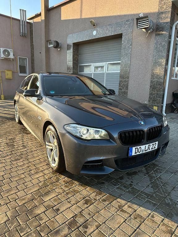 Grau Gebraucht 2016 BMW 530 M Sport Limousine | 19.500 € (Fairer Preis) - Bild 1/4