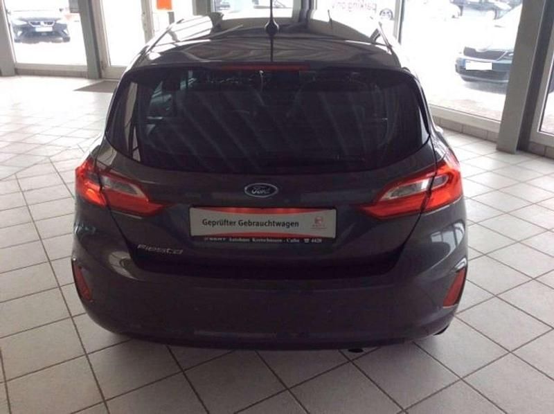Gebraucht Ford Fiesta Trend 86 PS (63 kW) 2018 Grau (metallic) Kleinwagen