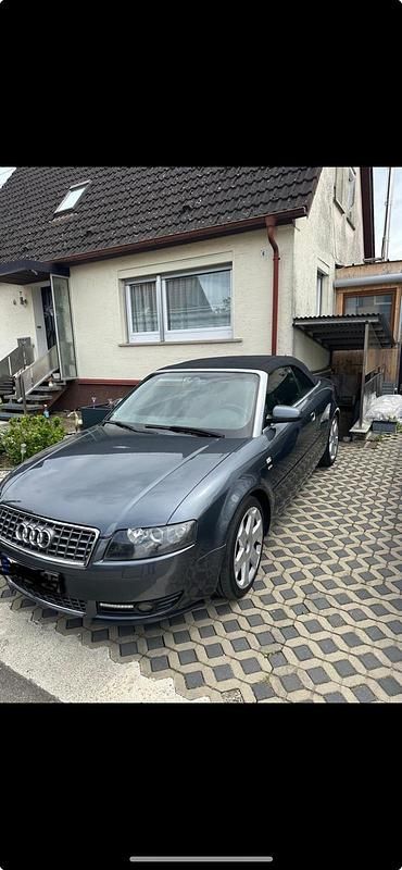 Grau Gebraucht 2003 Audi A4 Cabriolet S-Line Cabrio | 3.000 € (Guter Preis) - Bild 1/4