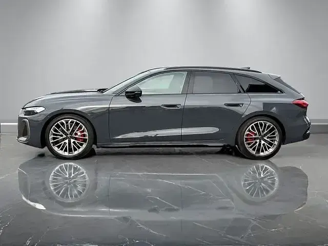 Gebraucht Audi S5 Edition .1 367 PS (269 kW) 2024 Grau Kombi
