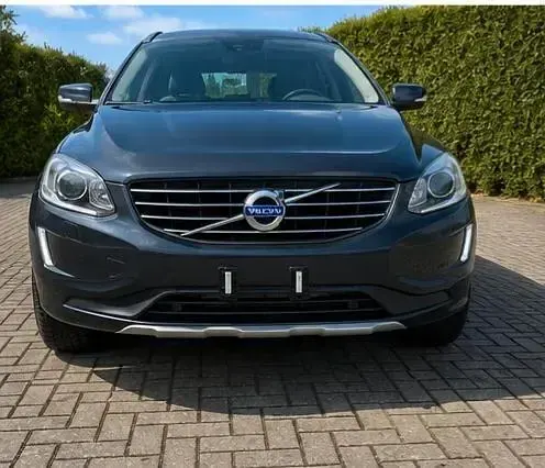 Gebraucht Volvo XC60 136 PS (100 kW) 2015 Grau SUV