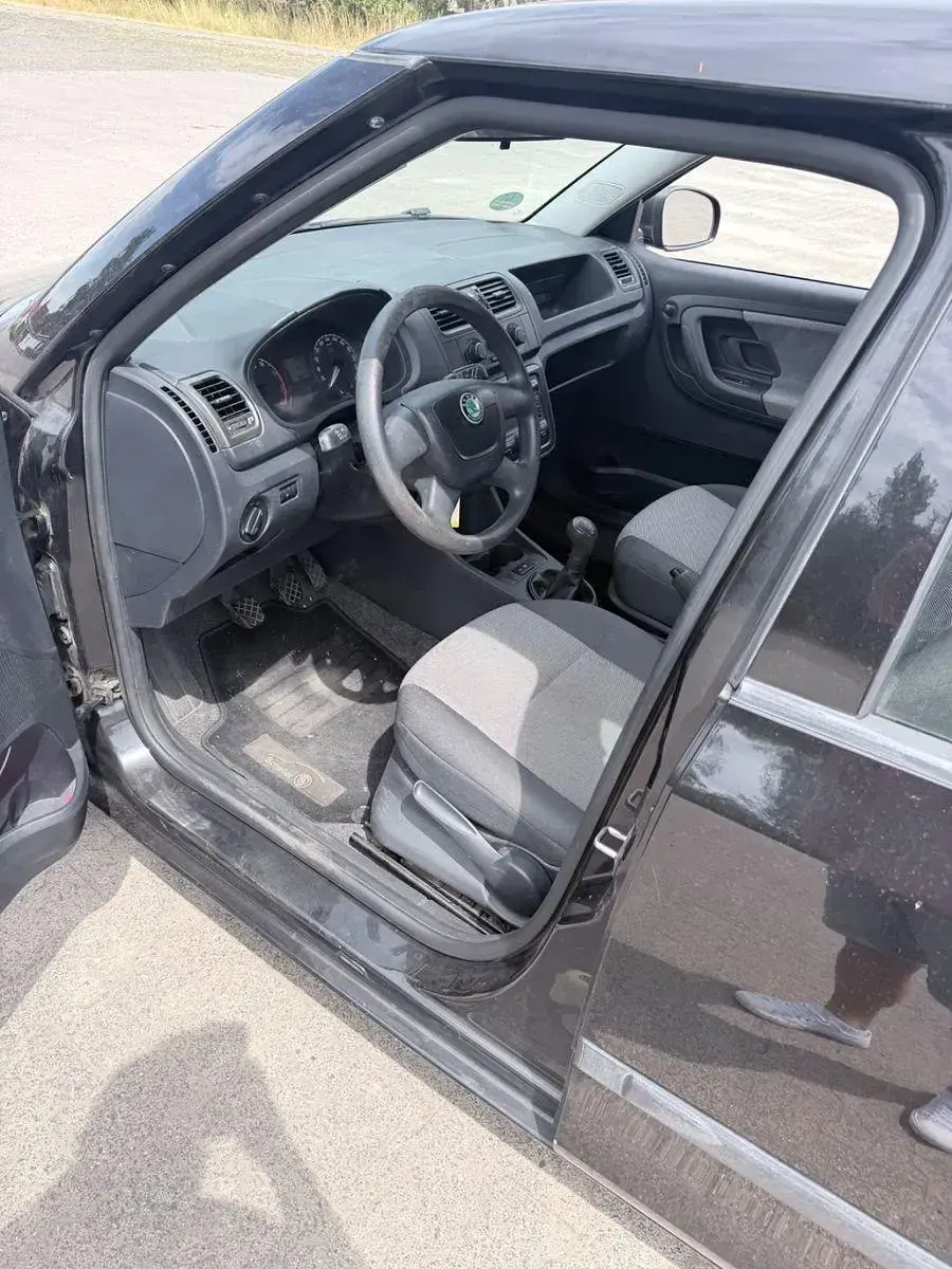 Gebraucht Skoda Fabia Ambiente 60 PS (44 kW) 2009 Schwarz Limousine