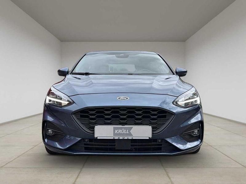Gebraucht Ford Focus ST-Line 125 PS (91 kW) 2020 Blau Limousine