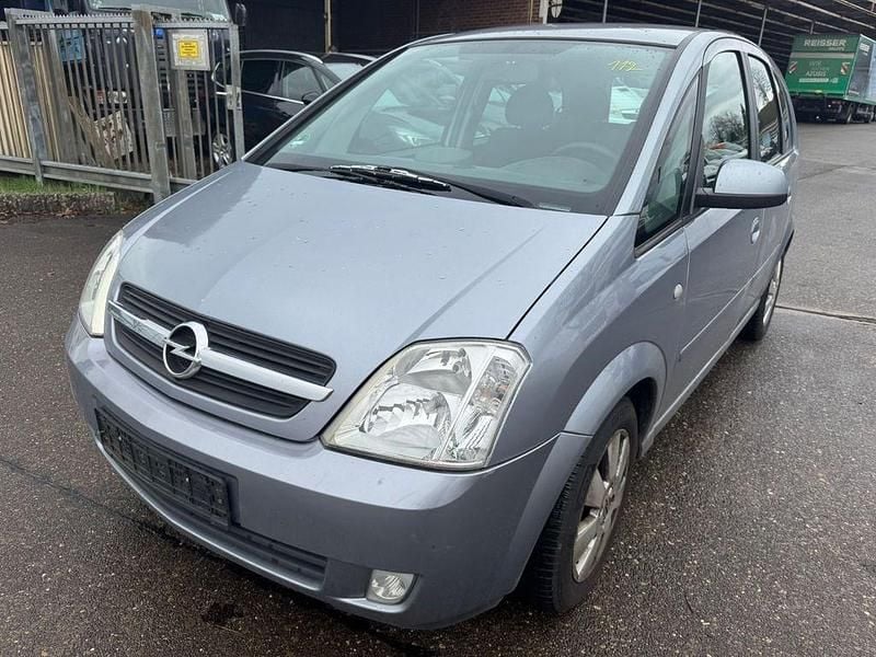 Gebraucht Opel Meriva Basis 101 PS (74 kW) 2004 Silber Van / Kleinbus