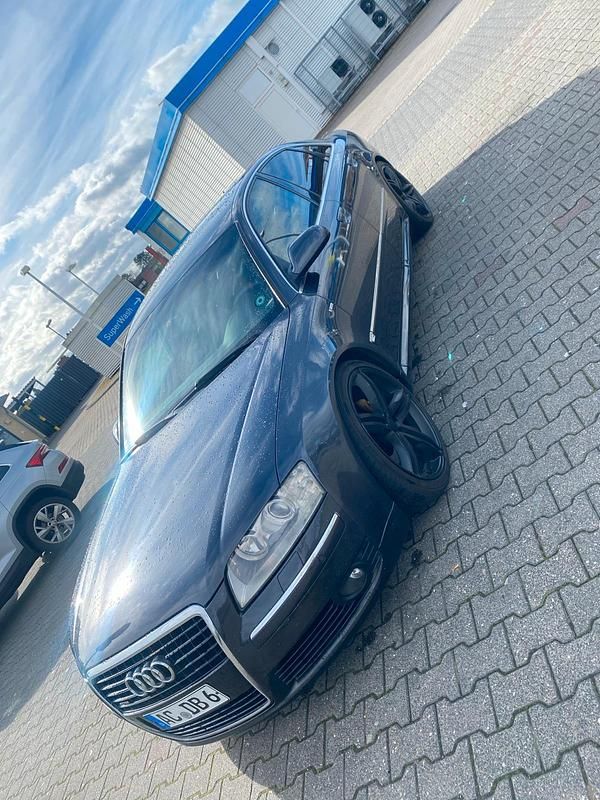 Gebraucht Audi A8 330 PS (242 kW) 2006 Grau Limousine