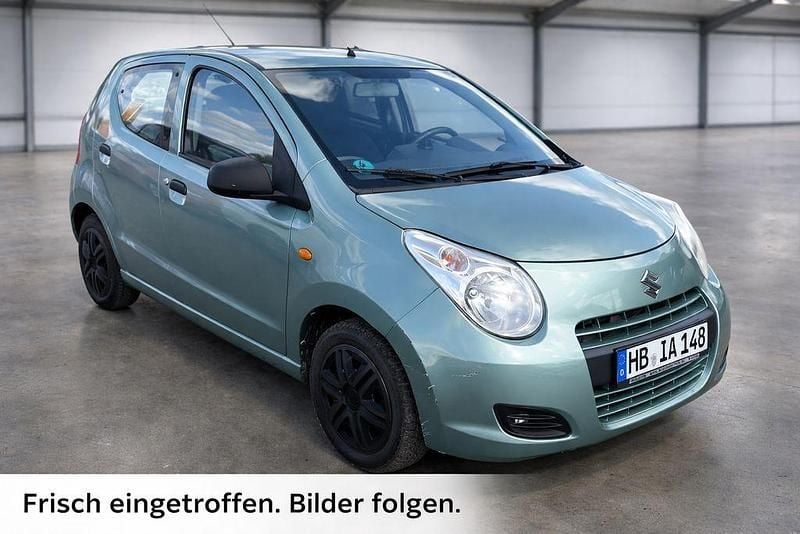 Gebraucht Suzuki Alto 68 PS (50 kW) 2011 Grün Kleinwagen