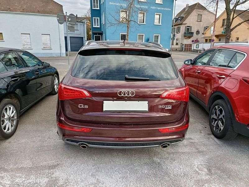 Gebraucht Audi Q5 S-Line 239 PS (175 kW) 2010 Rot SUV