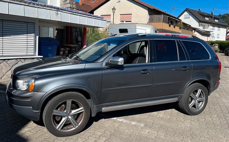 Grau Gebraucht 2009 Volvo XC90 R-Design SUV | 14.000 € (Teuer) - Bild 1/4