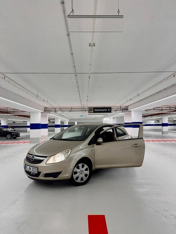 Gelb Gebraucht 2009 Opel Corsa Coupé | 2.000 € (Fairer Preis) - Bild 1/4