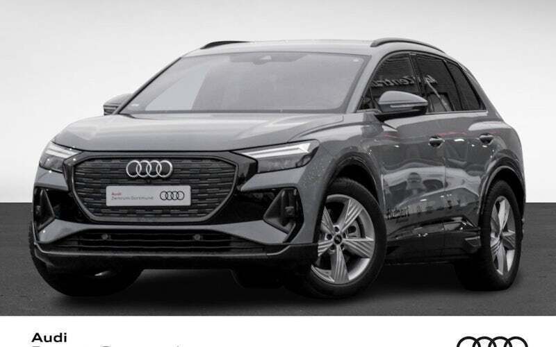 Grau Gebraucht 2024 Audi Q4 e-tron Sport SUV | 50.880 € (Teuer) - Bild 1/4