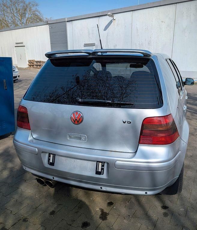 Gebraucht VW Golf IV Highline 170 PS (125 kW) 2003 Silber Limousine