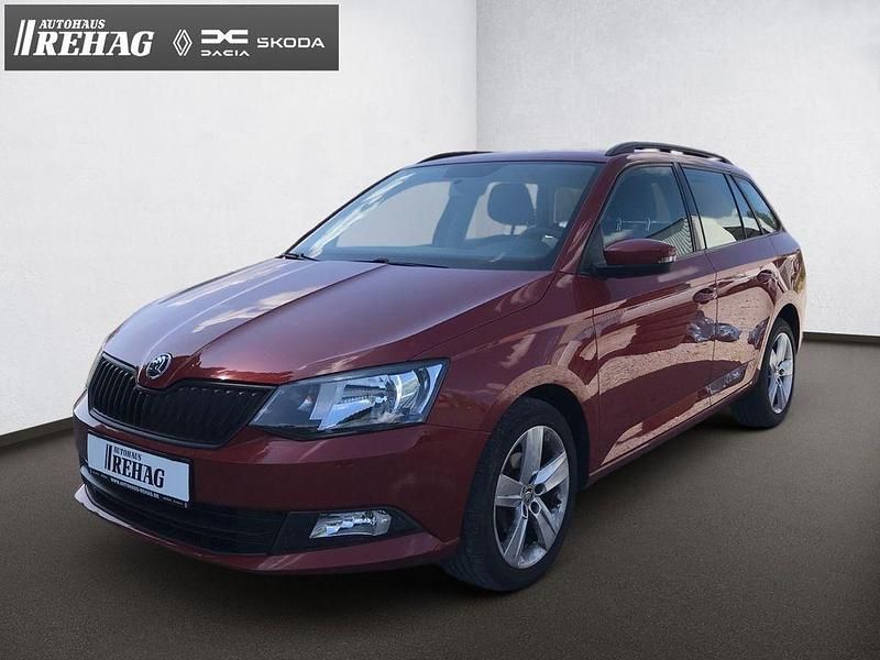Rot Gebraucht 2016 Skoda Fabia Cool Edition Kombi | 9.480 € (Fairer Preis) - Bild 1/4