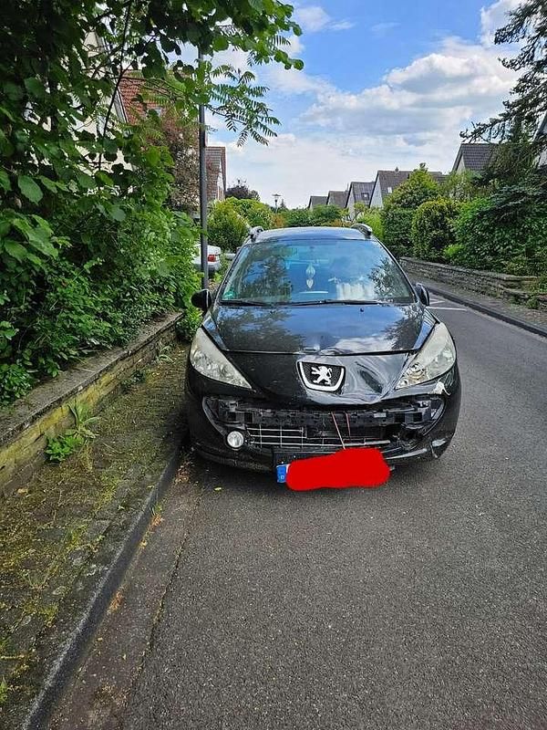 Gebraucht 2009 Peugeot 207 Kombi | 950 € - Bild 1/4