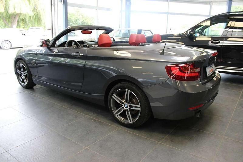Gebraucht BMW 218 Sport Line 136 PS (100 kW) 2016 Grau Cabrio