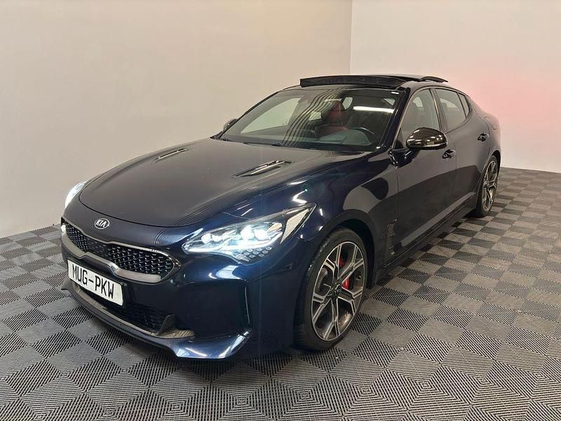 Blau Gebraucht 2018 Kia Stinger Kleinwagen | 24.990 € (Fairer Preis) - Bild 1/4