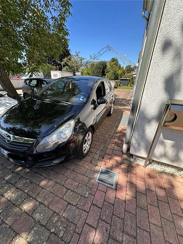 Schwarz Gebraucht 2010 Opel Corsa Kleinwagen | 1.900 € (Guter Preis) - Bild 1/4