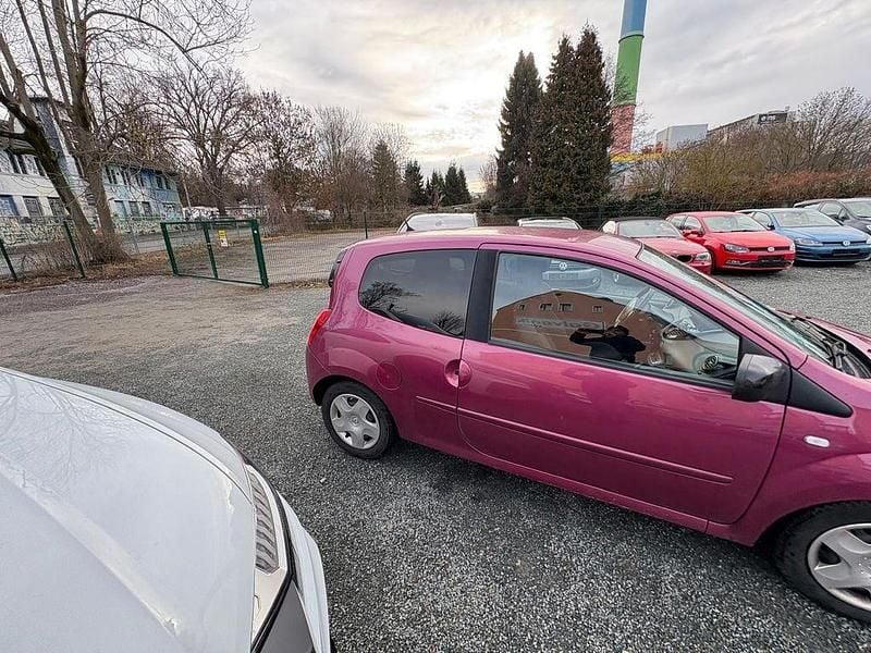 Gebraucht Renault Twingo Dynamique 75 PS (55 kW) 2013 Violet Kleinwagen