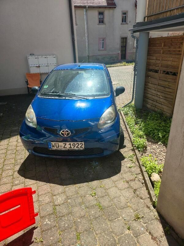 Blau Gebraucht 2008 Toyota Aygo Kleinwagen | 1.500 € (Guter Preis) - Bild 1/4