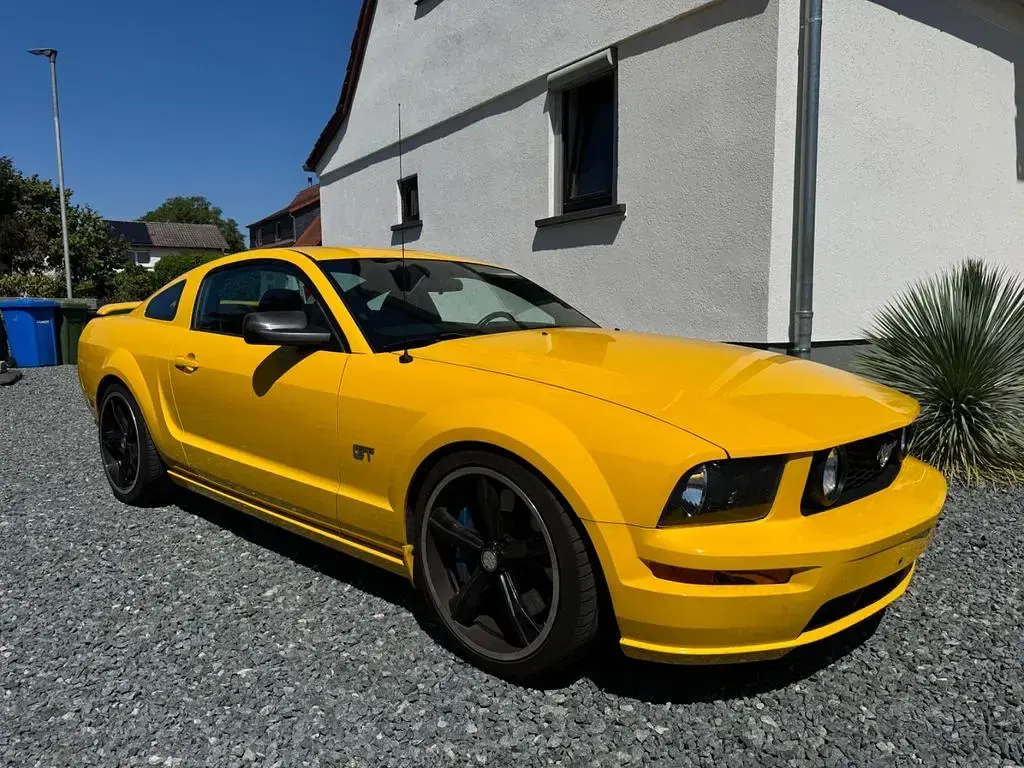 Gebraucht Ford Mustang GT 506 PS (372 kW) 2006 Gelb