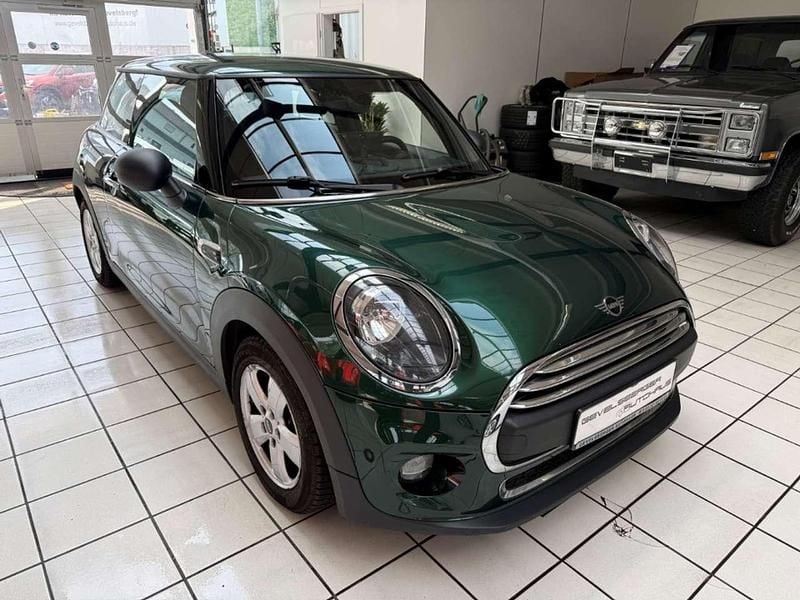 Second-hand Mini ONE 102 CP (75 kW) 2018 Verde Hatchback