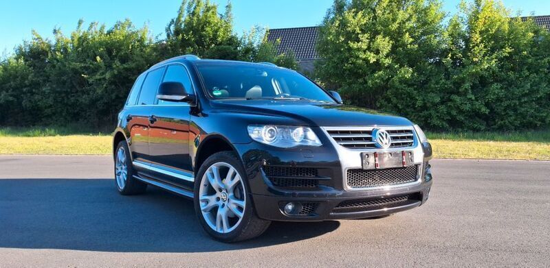 Schwarz Gebraucht 2007 VW Touareg Individual SUV | 10.900 € (Teuer) - Bild 1/4