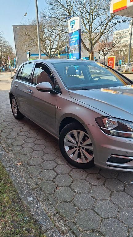 Gebraucht VW Golf VII Join 131 PS (96 kW) 2019 Grau Limousine