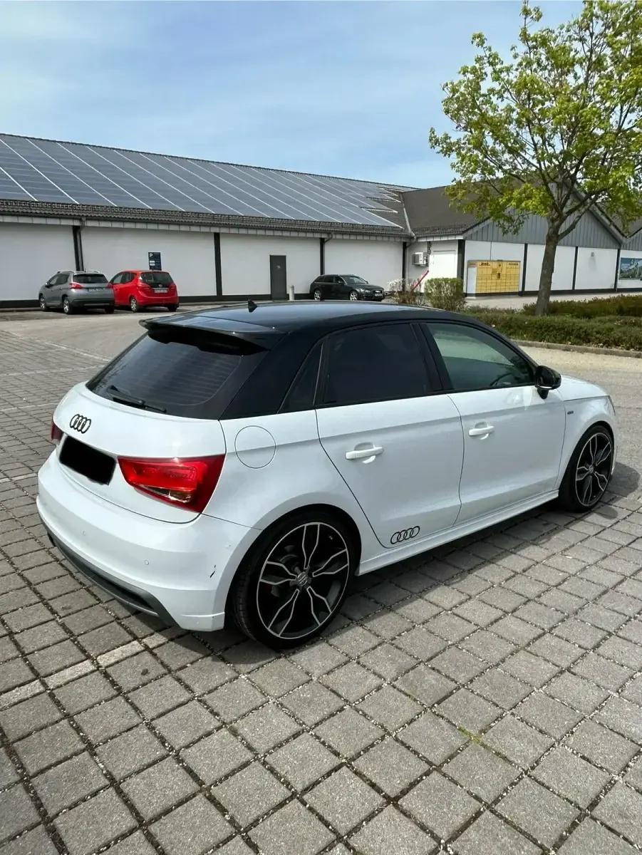 Gebraucht Audi A1 89 PS (65 kW) 2013 Weiß Kleinwagen
