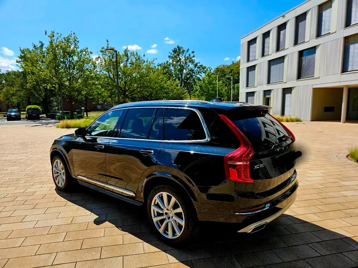 Gebraucht Volvo XC90 Inscription 235 PS (172 kW) 2016 Schwarz SUV