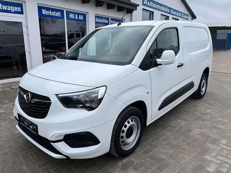 Weiß Gebraucht 2021 Opel Combo Edition Kombi | 13.990 € (Fairer Preis) - Bild 1/4