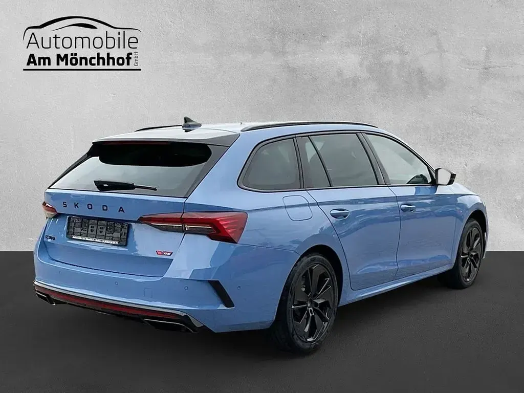 Neu Skoda Octavia RS 265 PS (194 kW) 2026 Blau Kombi