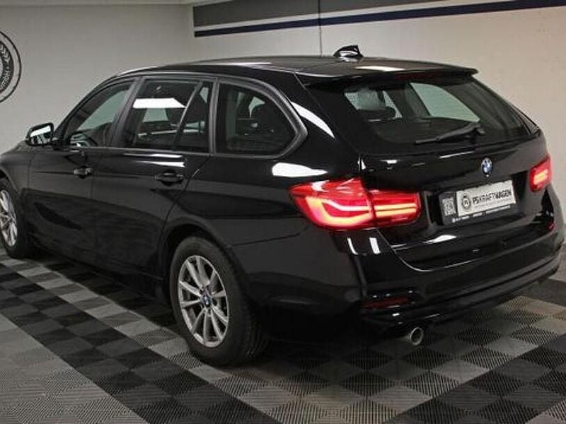 Gebraucht BMW 318 136 PS (100 kW) 2018 Schwarz Kombi