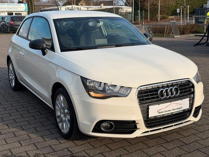 Gebraucht Audi A1 Ambition 122 PS (89 kW) 2010 Weiß Kleinwagen
