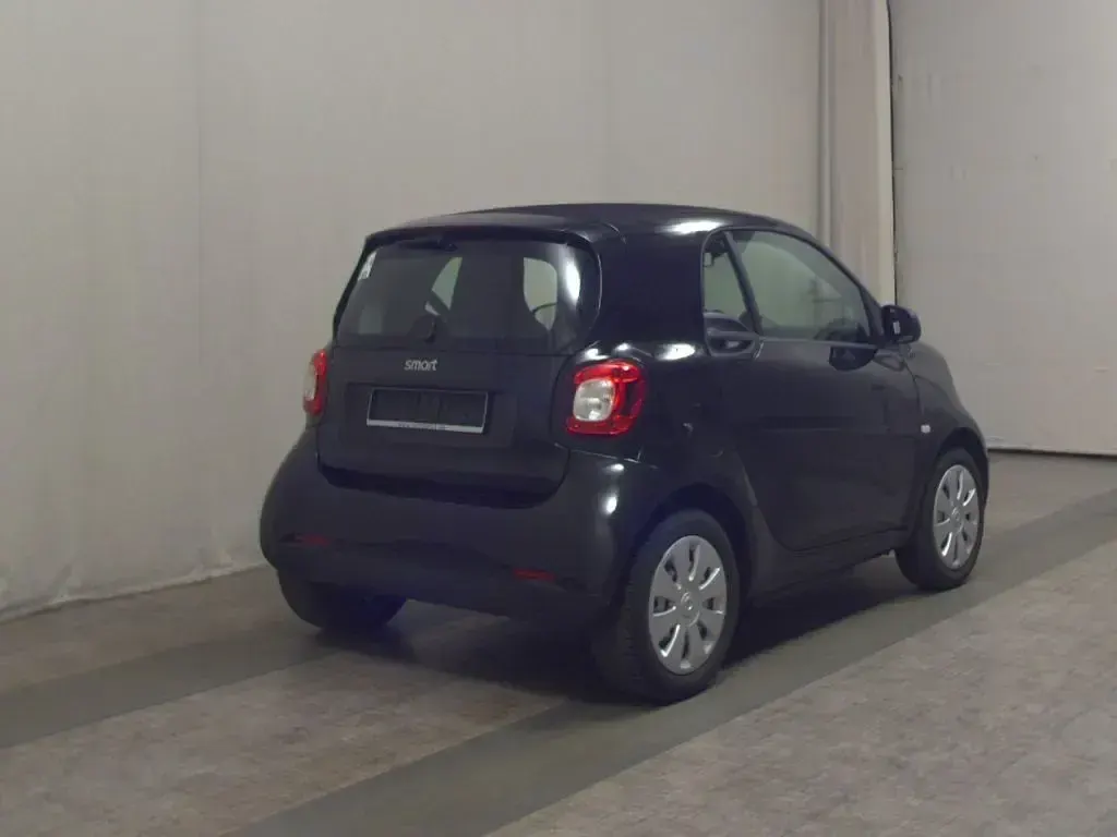 Gebraucht Smart ForTwo Coupé 60 kW (82 PS) 2021 Schwarz Coupé