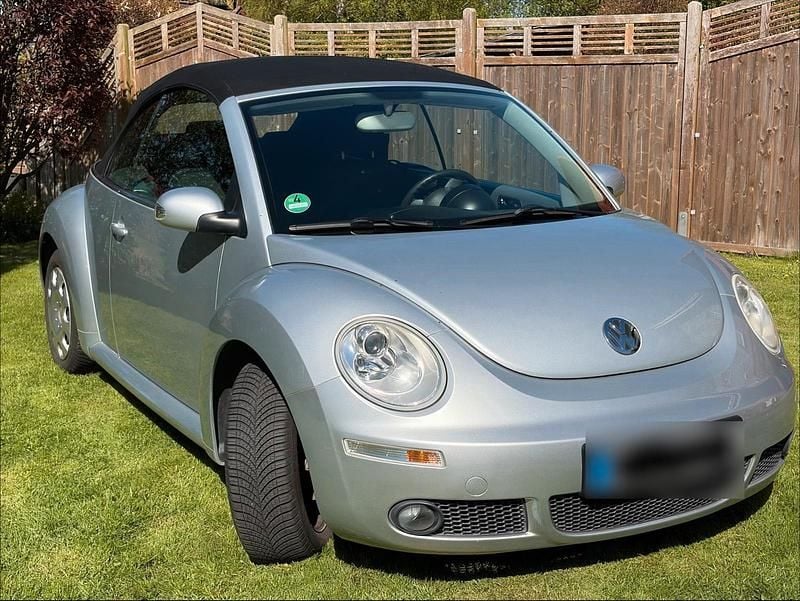 Gebraucht VW New Beetle 102 PS (75 kW) 2007 Silber Kleinwagen