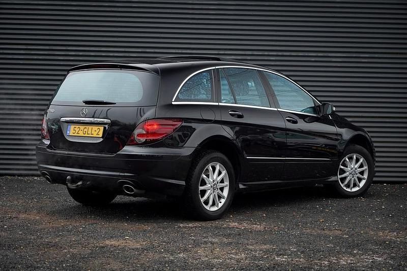 Gebraucht Mercedes R280 231 PS (169 kW) 2008 Schwarz Van / Kleinbus