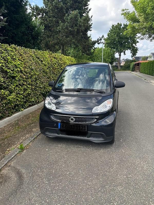 Schwarz Gebraucht 2012 Smart ForTwo Coupé Coupé | 4.500 € (Fairer Preis) - Bild 1/4