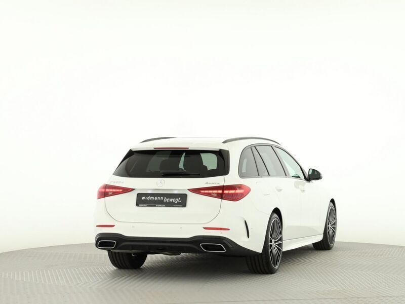 Gebraucht Mercedes C220 AMG 200 PS (147 kW) 2024 Unilack polarweiß Kombi