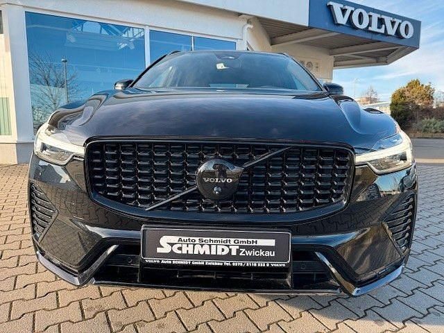 Gebraucht Volvo XC60 Plus 250 PS (183 kW) 2025 Schwarz SUV