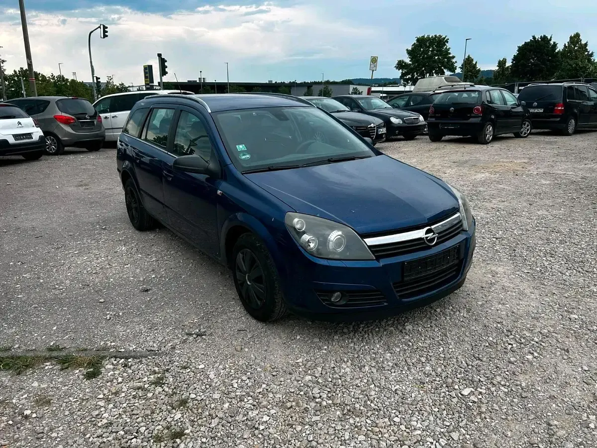 Gebraucht Opel Astra 125 PS (91 kW) 2005 Blau Kombi